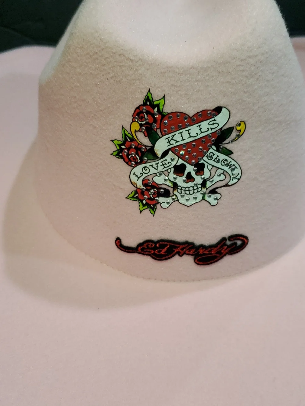 Ed Hardy‎ pink love kills slowly inscripted crystal studded western cowboy hat